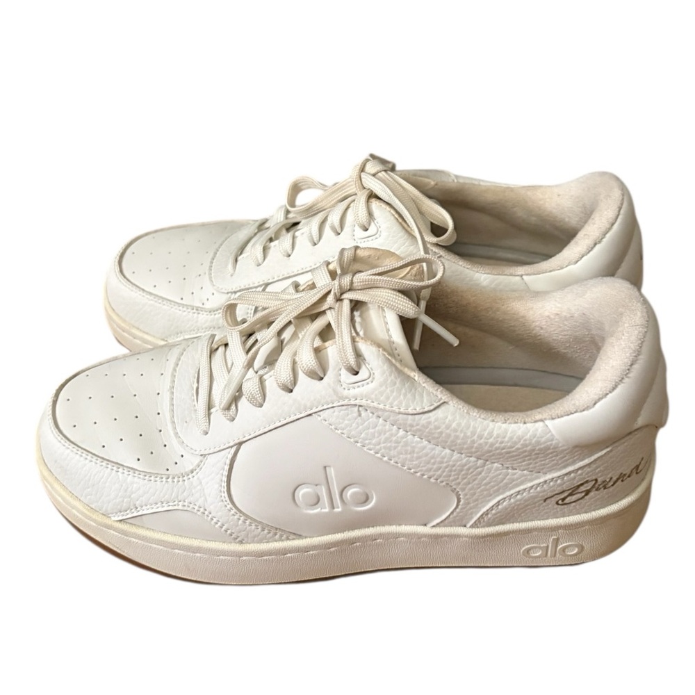 ALO Yoga White Sneakers - Read description - Picture 4 of 11